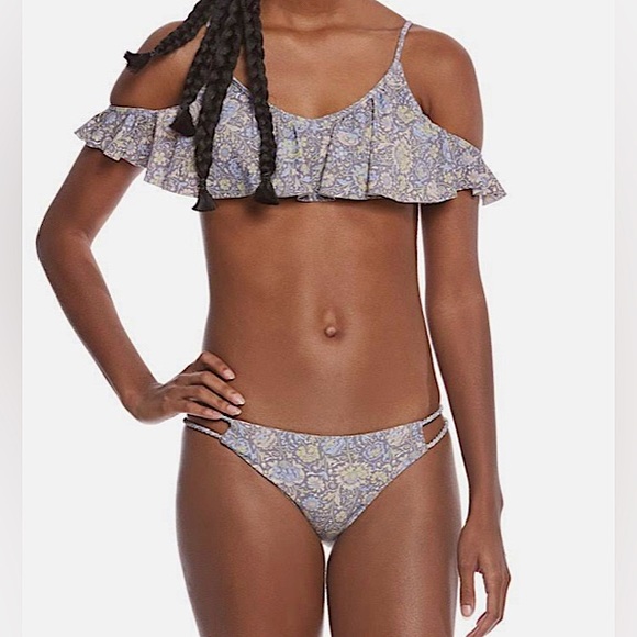 🪷O’NIELL🪷- Off the shoulder pastel floral bikini-Size M (2pc) - Picture 2 of 12